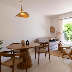 Place To Beach - Terrasse Bord De Mer Croisette Cannes